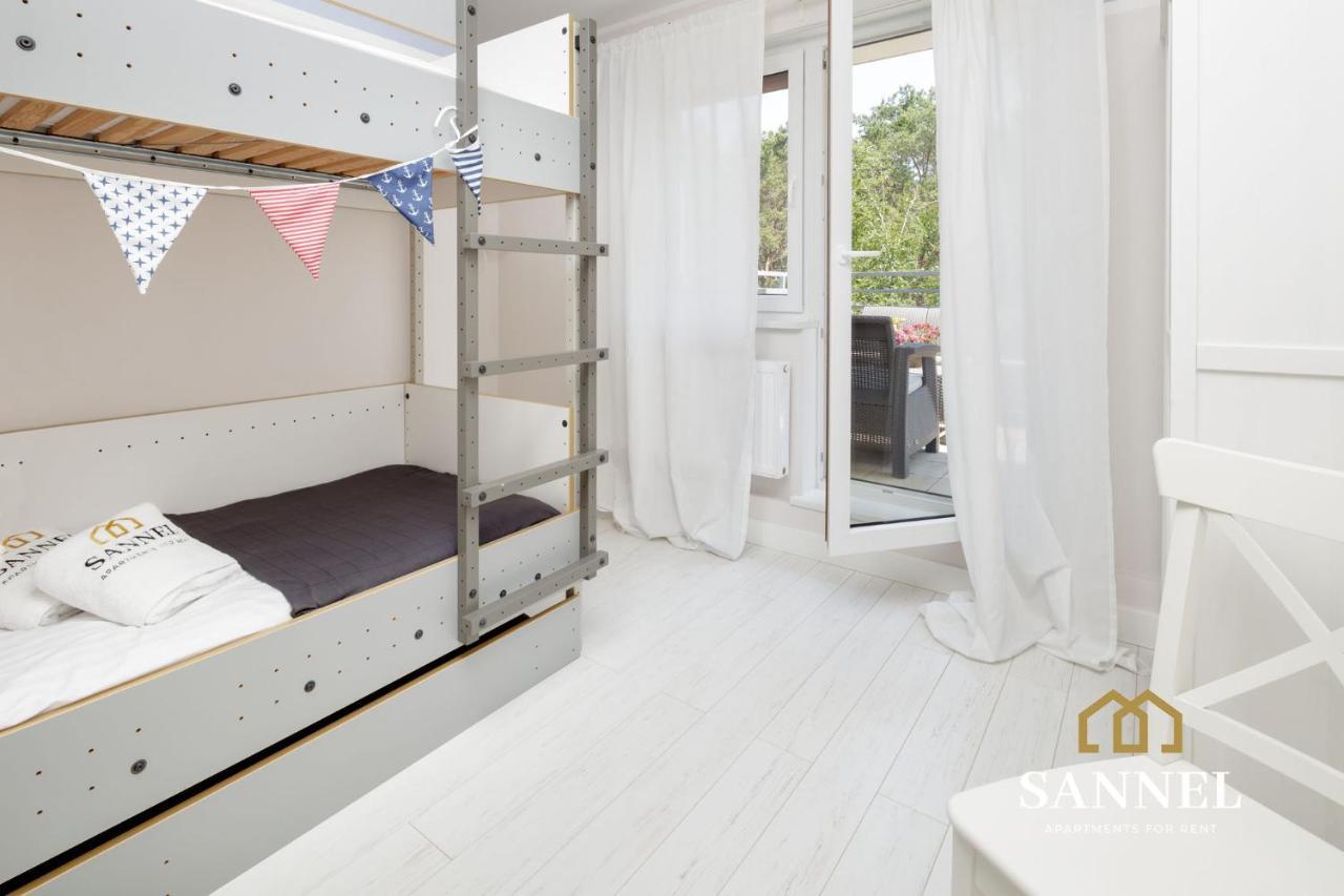 Apartament Premium Baltic House ミエンジボジェ エクステリア 写真